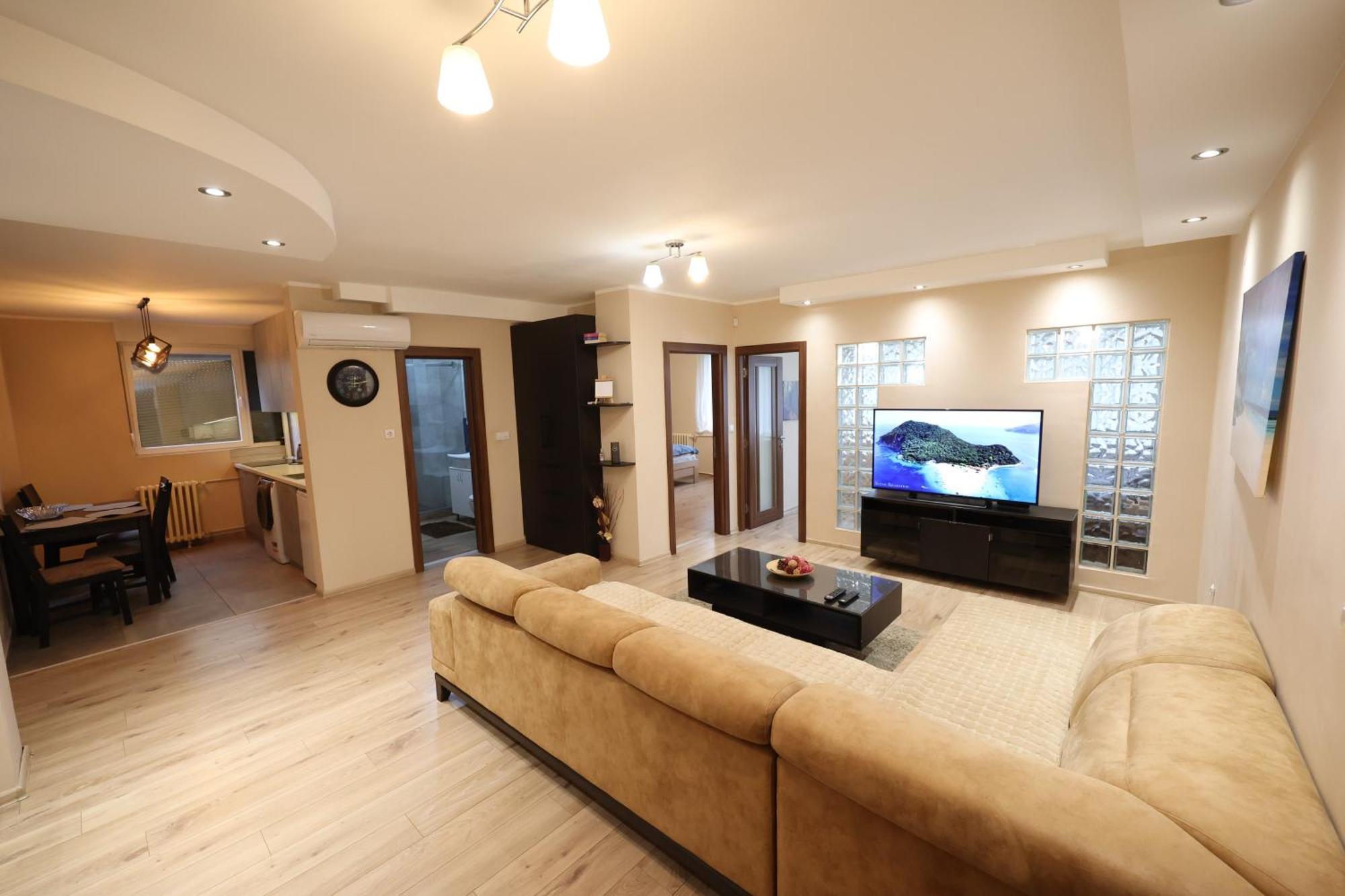 Ferienwohnung Goliath Belgrad Exterior foto